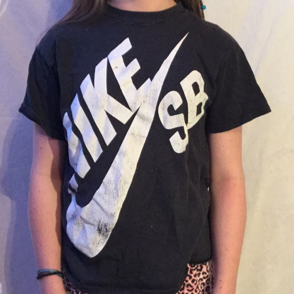 Nike sb shirt